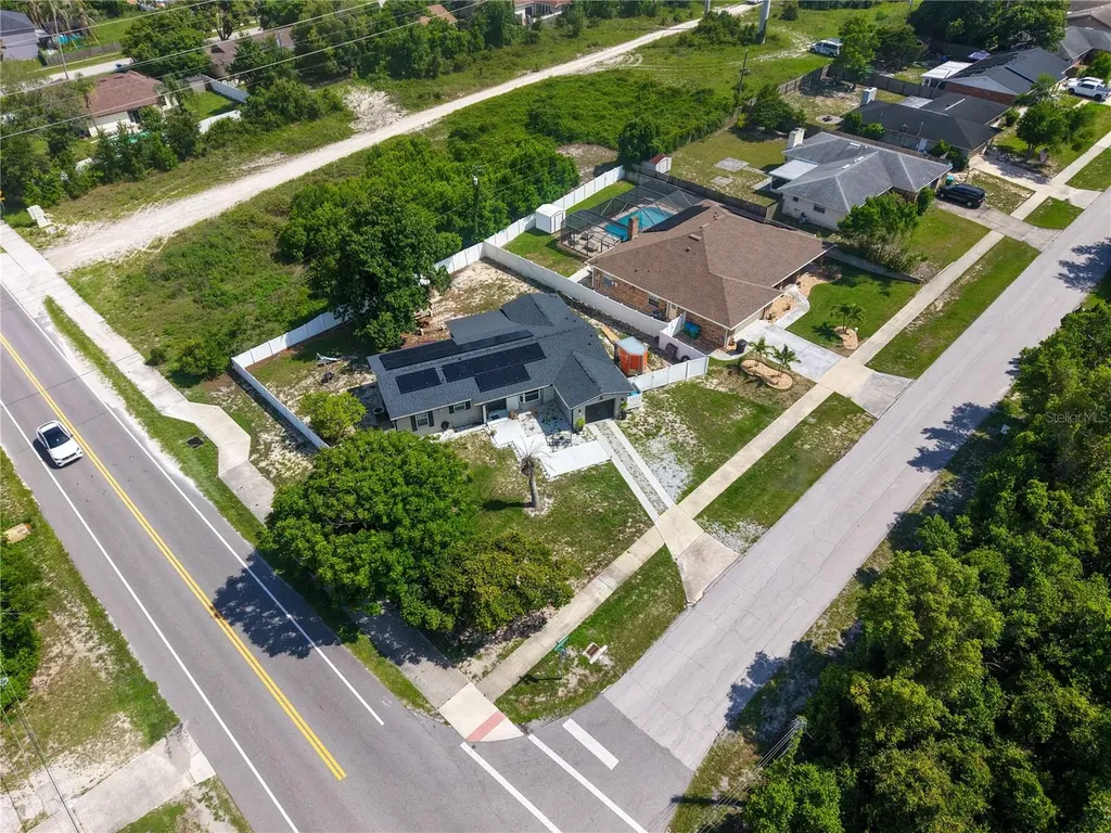 2067 E Barlington Drive Deltona FL 32725