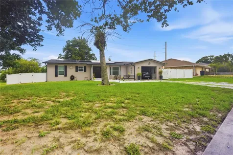 2067 E Barlington Drive Deltona FL 32725
