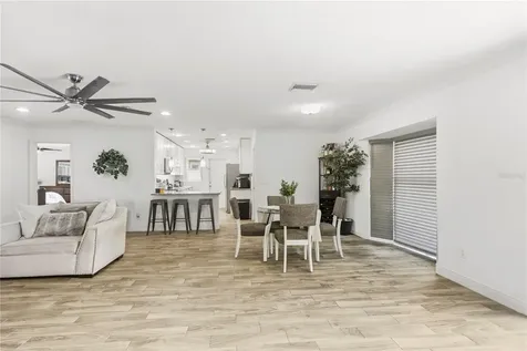 2067 E Barlington Drive Deltona FL 32725