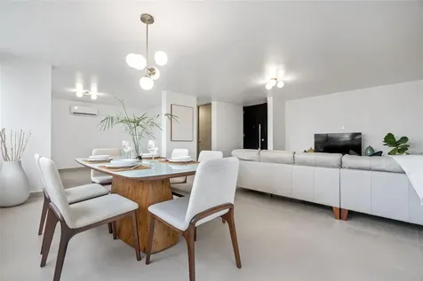 2 Condado Princess Washington San Juan PR 00911
