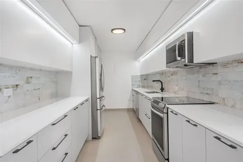 2 Condado Princess Washington San Juan PR 00911