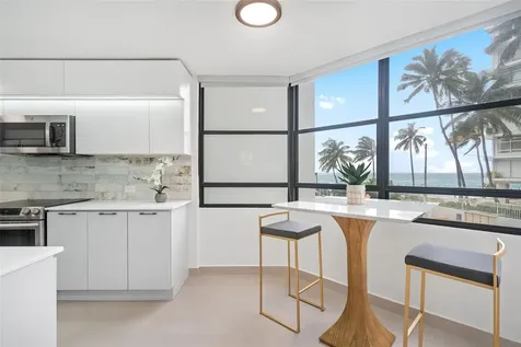 2 Condado Princess Washington San Juan PR 00911