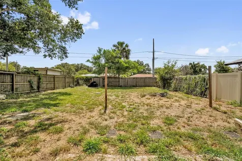 706 Jersey Avenue St Cloud FL 34769
