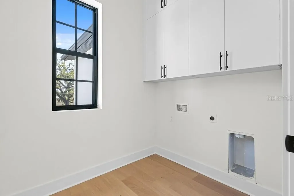 3202 W La Salle A Street Tampa FL 33607