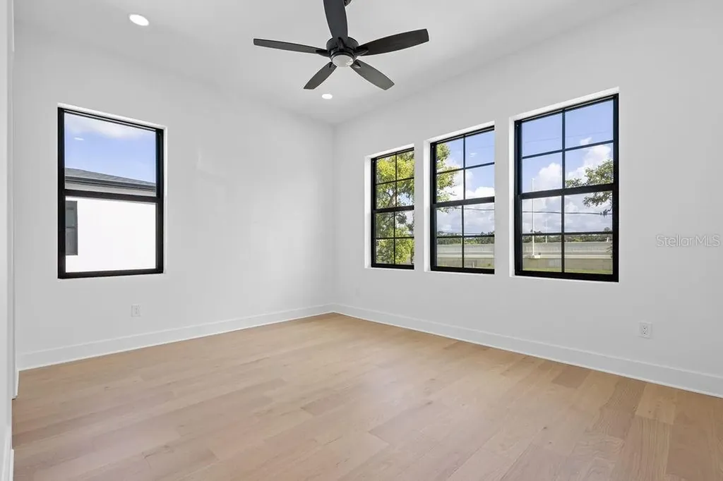 3202 W La Salle A Street Tampa FL 33607