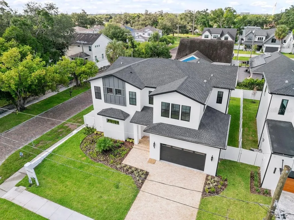 3202 W La Salle A Street Tampa FL 33607
