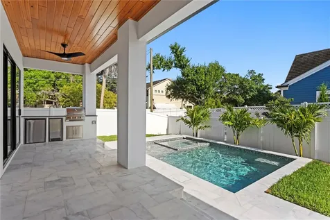 3202 A W La Salle Street Tampa FL 33607