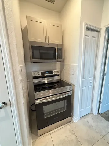 2002 Myrtle Pine Unit 1 Street Kissimmee FL 34746