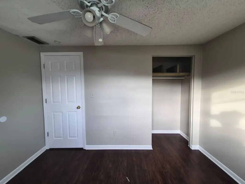 1726 Elise Marie Drive Seffner FL 33584