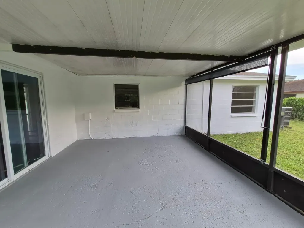 1726 Elise Marie Drive Seffner FL 33584