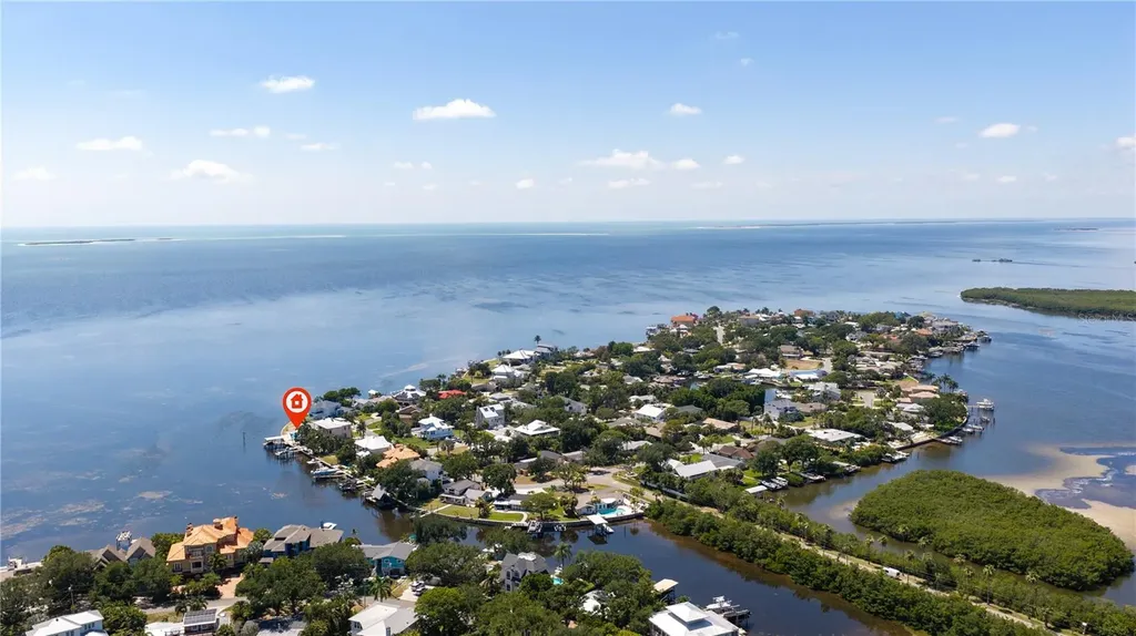 121 Augusta Avenue Palm Harbor FL 34683