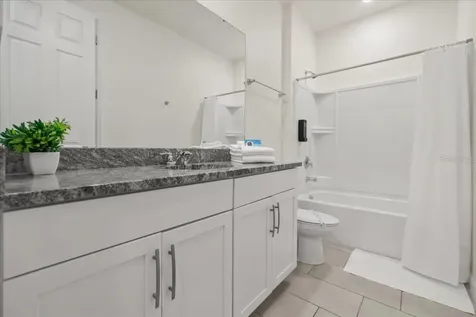 1582 Mermaid Cove Way Kissimmee FL 34747