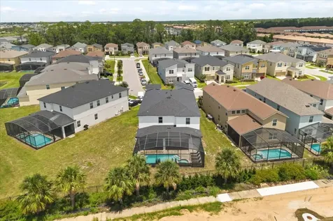 1582 Mermaid Cove Way Kissimmee FL 34747