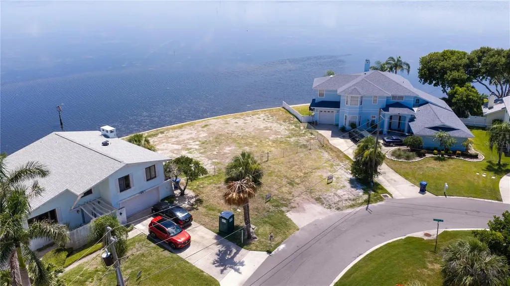 121 Augusta Avenue Palm Harbor FL 34683