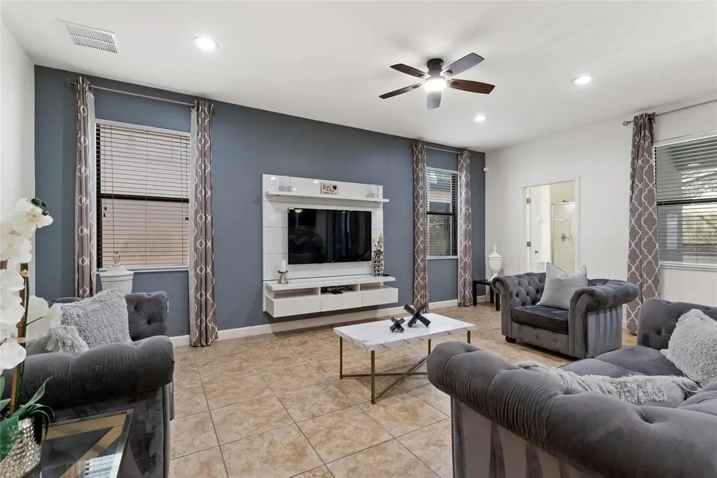 1428 Thunderbird Road Davenport FL 33896
