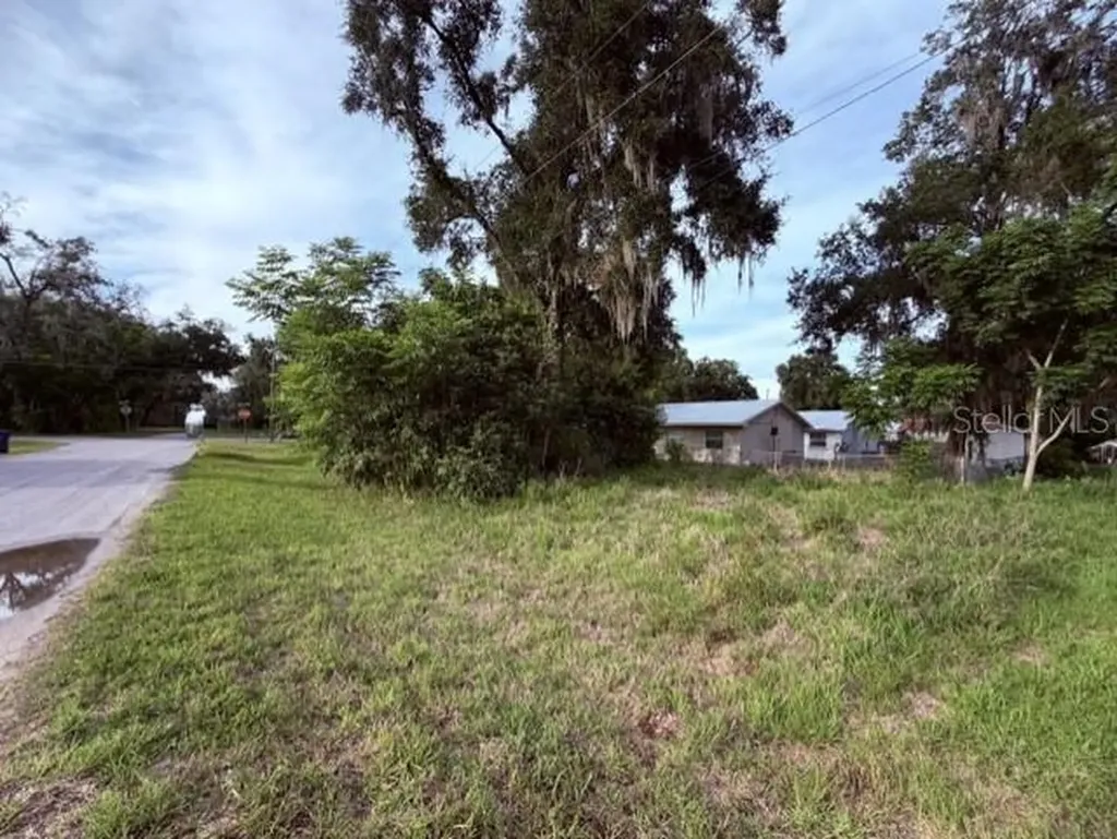 Cr 604 Bushnell FL 33513