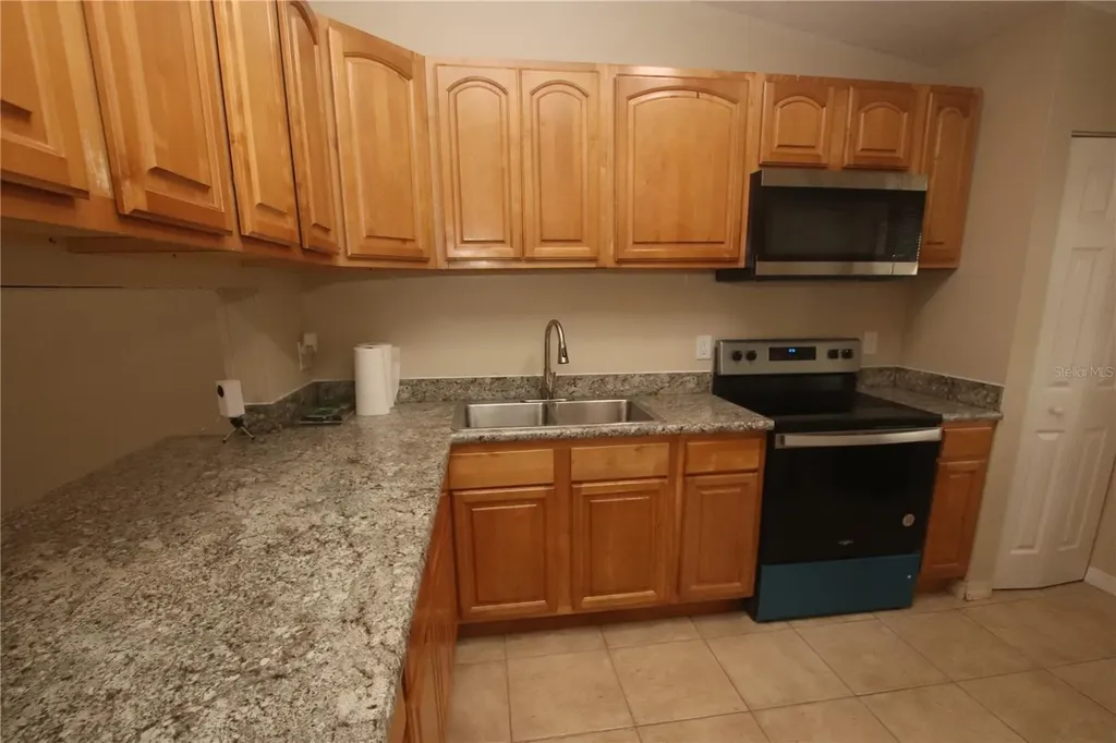 304 Sun Dial Court Cocoa FL 32926