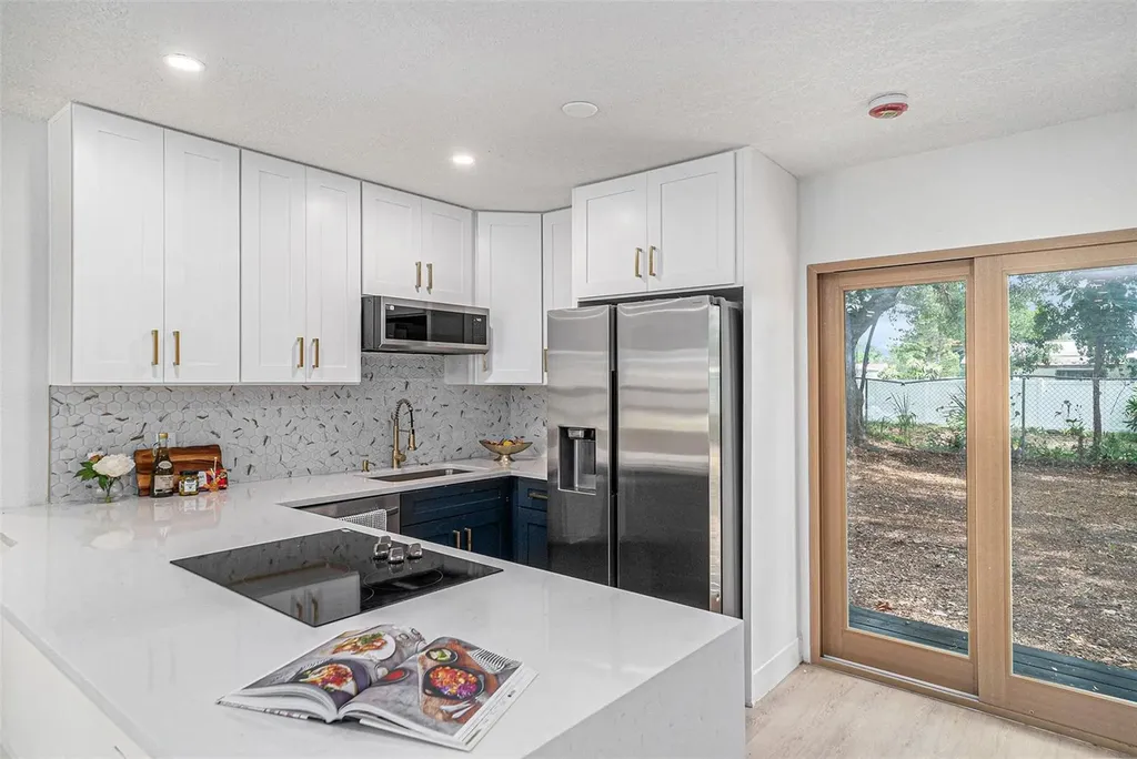 3812 W Rogers Avenue Tampa FL 33611