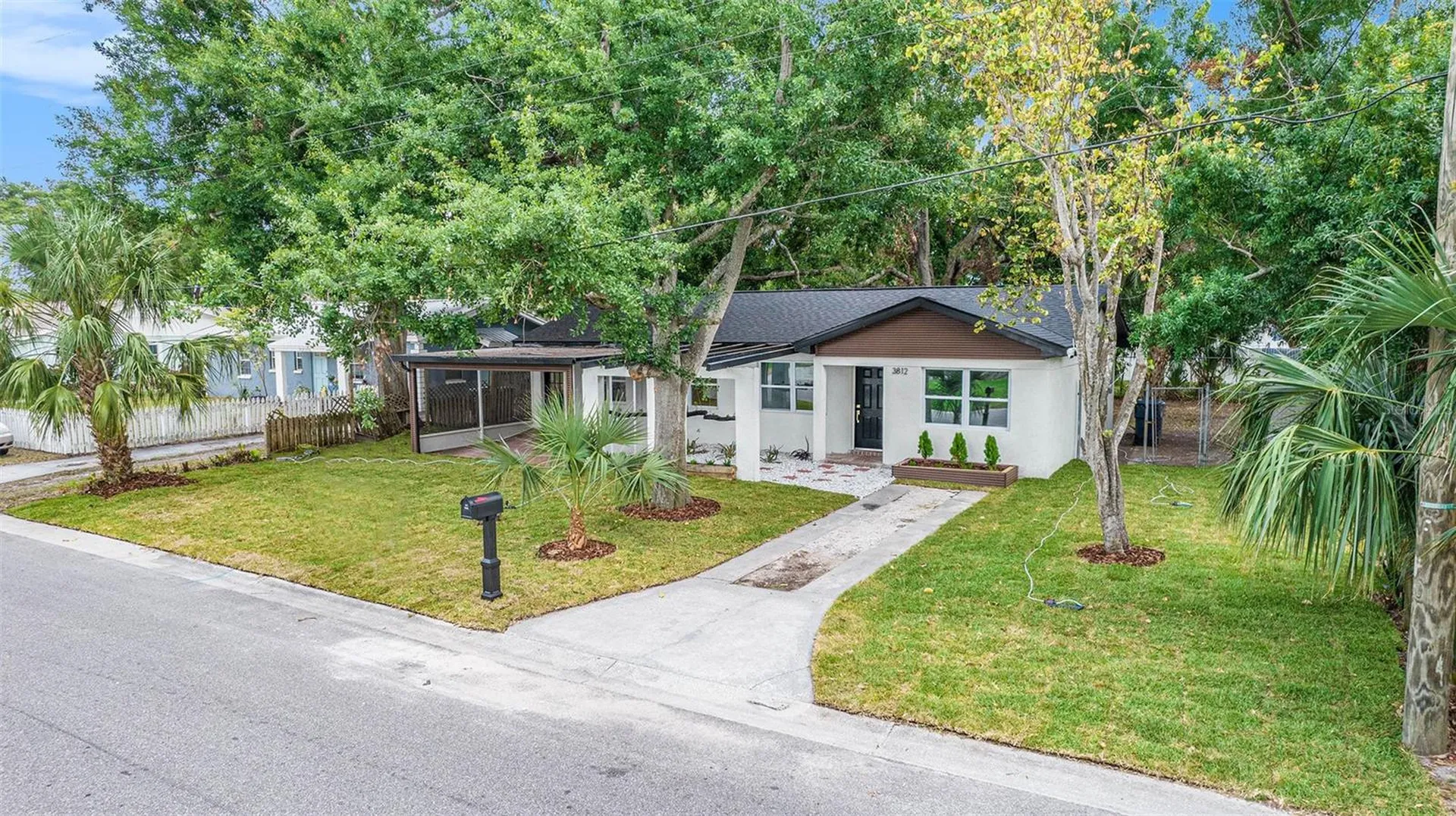3812 W Rogers Avenue Tampa FL 33611
