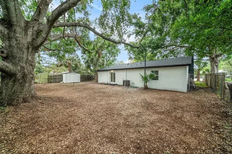 3812 W Rogers Avenue Tampa FL 33611