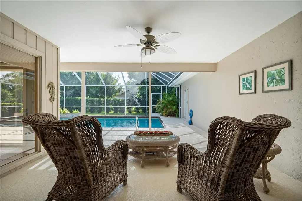 4010 Country View Drive Sarasota FL 34233
