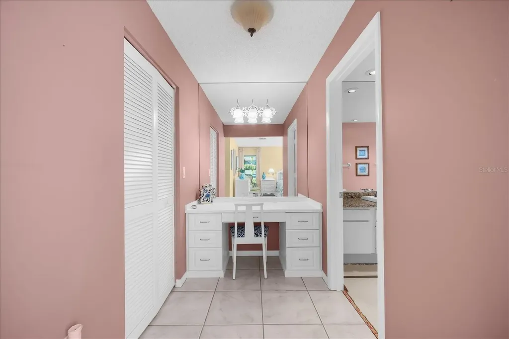 4010 Country View Drive Sarasota FL 34233
