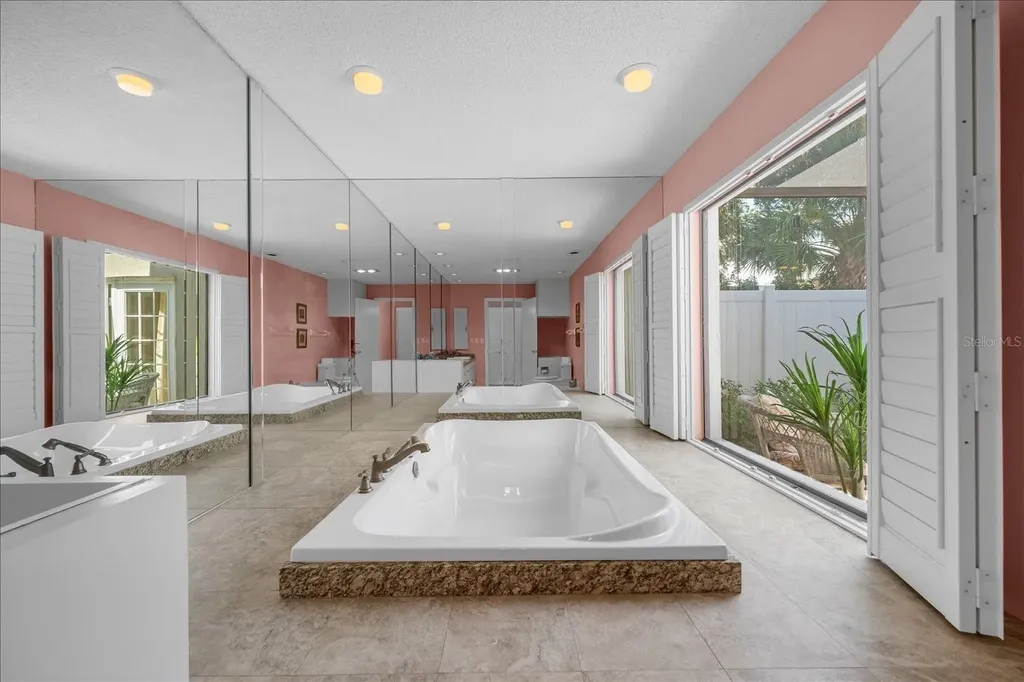 4010 Country View Drive Sarasota FL 34233
