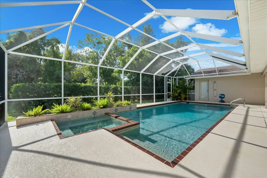 4010 Country View Drive Sarasota FL 34233