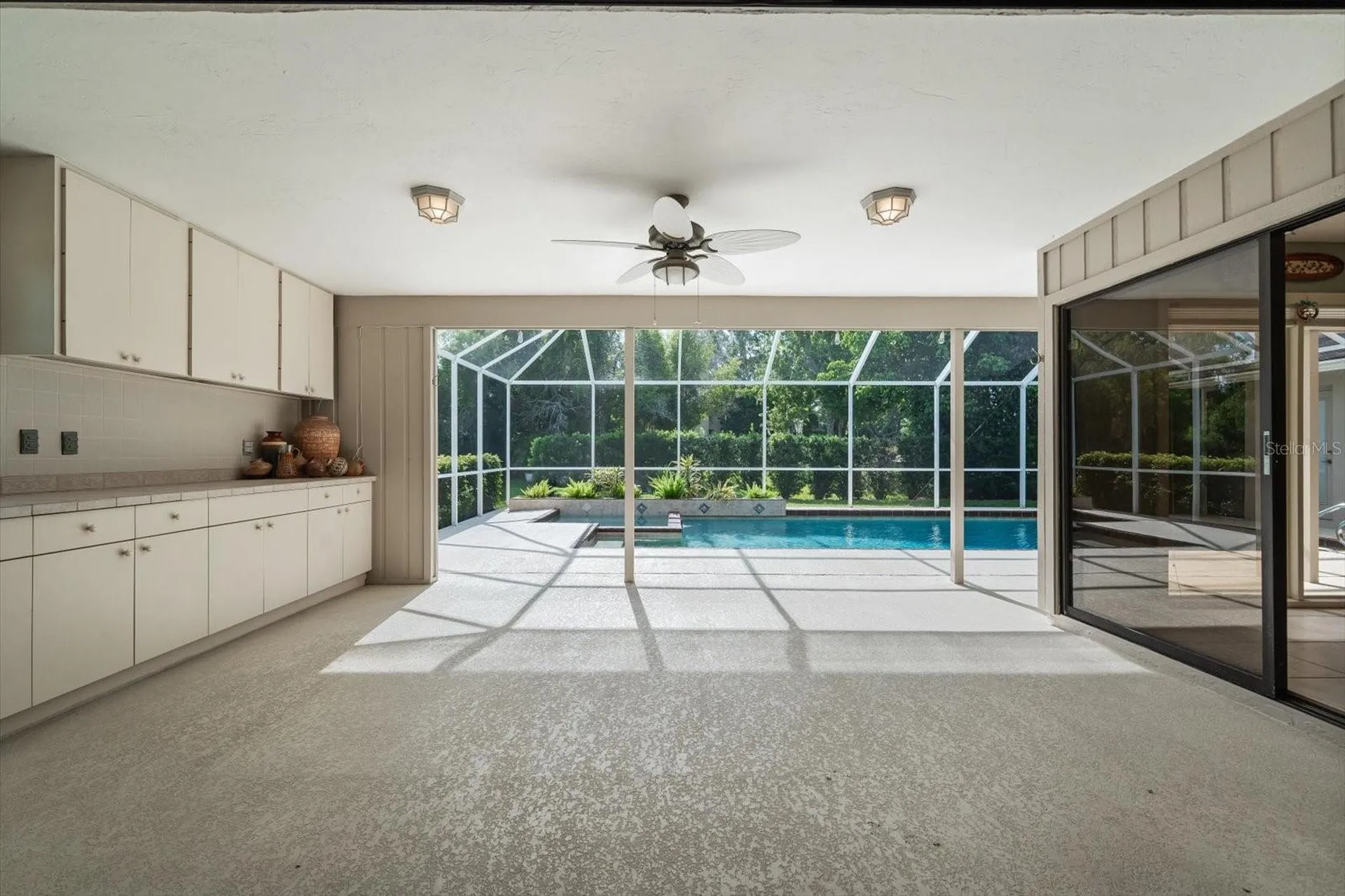 4010 Country View Drive Sarasota FL 34233