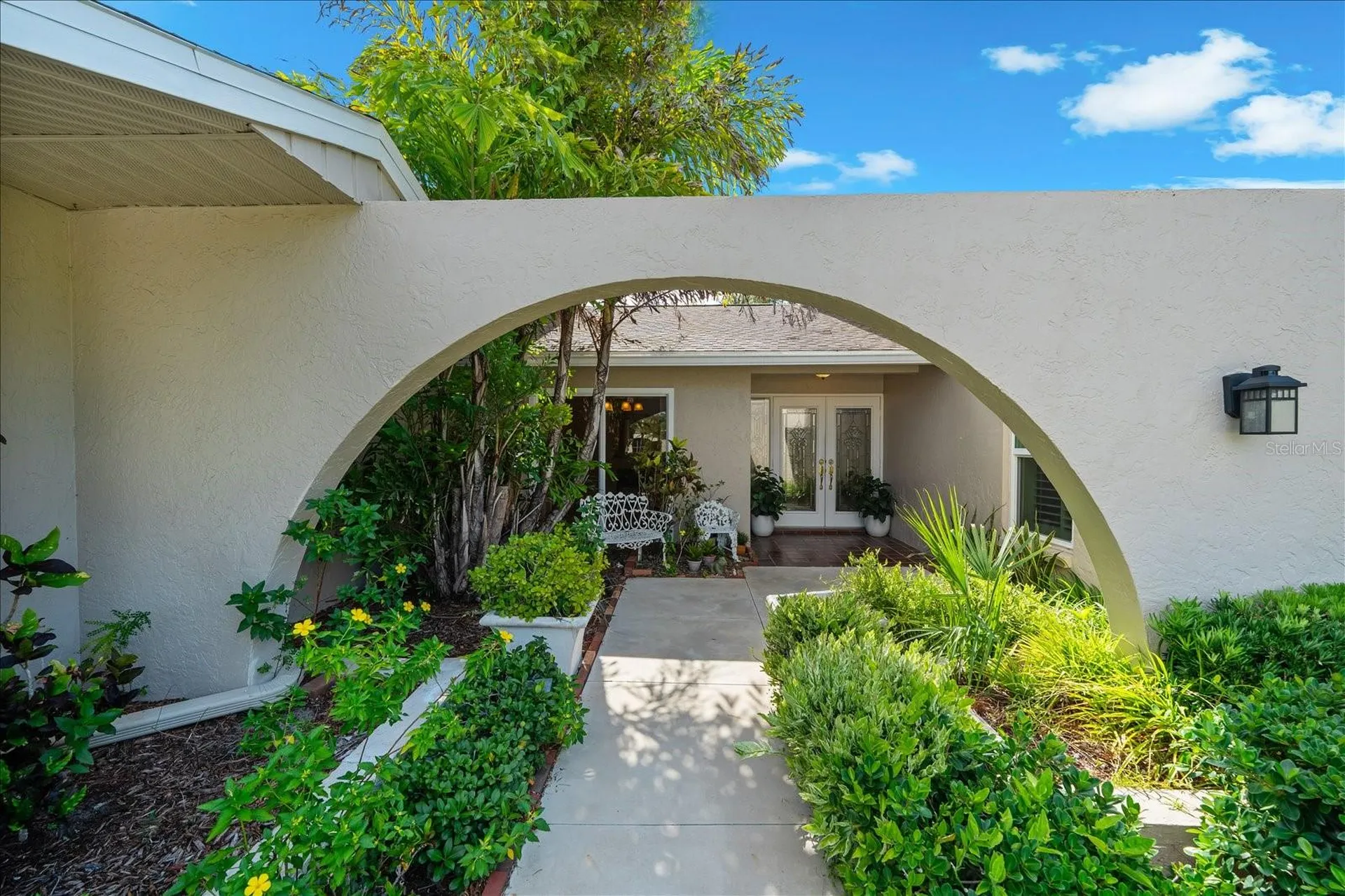 4010 Country View Drive Sarasota FL 34233