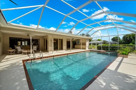 4010 Country View Drive Sarasota FL 34233