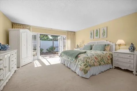 4010 Country View Drive Sarasota FL 34233