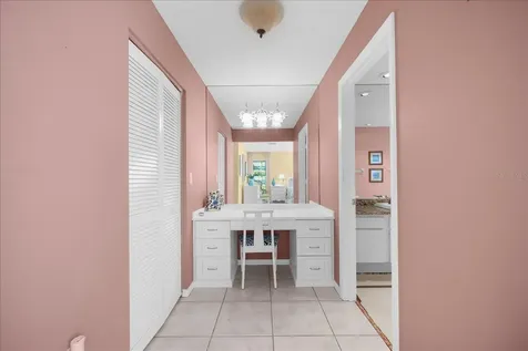 4010 Country View Drive Sarasota FL 34233