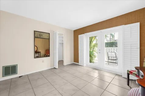 4010 Country View Drive Sarasota FL 34233