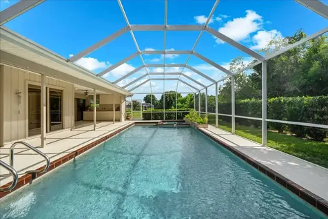 4010 Country View Drive Sarasota FL 34233