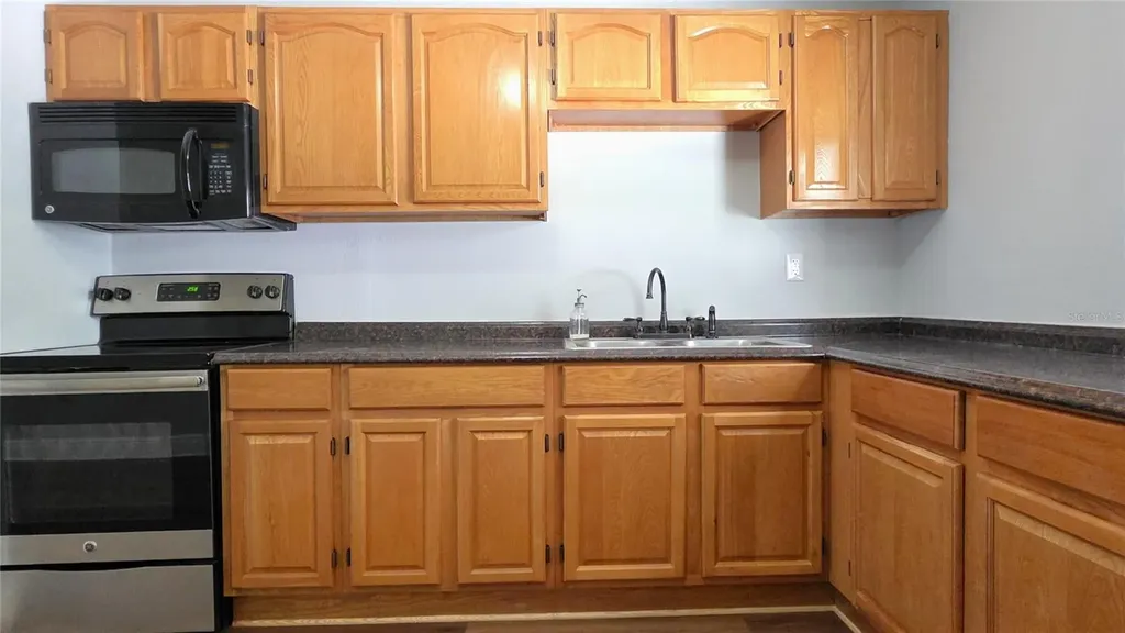 4110 Leonard Street Valrico FL 33594