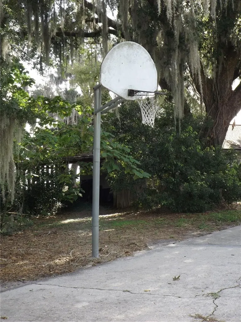 199 8th Street SE Winter Haven FL 33880