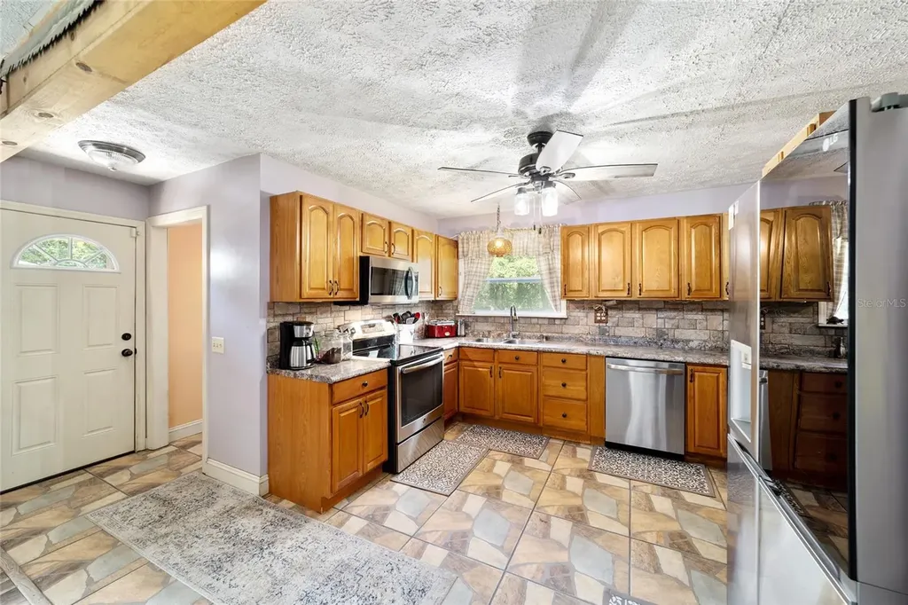 15755 SW 90th Avenue Dunnellon FL 34432