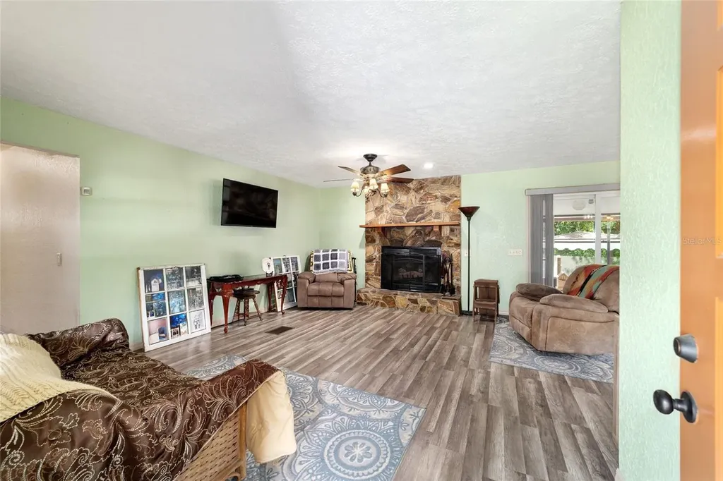 15755 SW 90th Avenue Dunnellon FL 34432