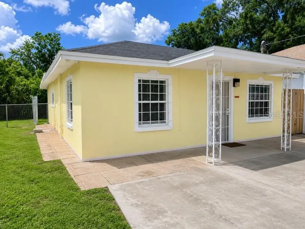 1807 E Waters Avenue Tampa FL 33604