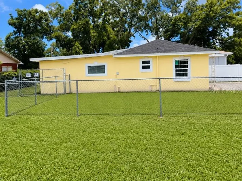 1807 E Waters Avenue Tampa FL 33604