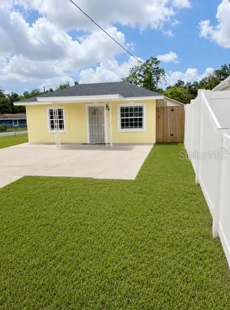 1807 E Waters Avenue Tampa FL 33604