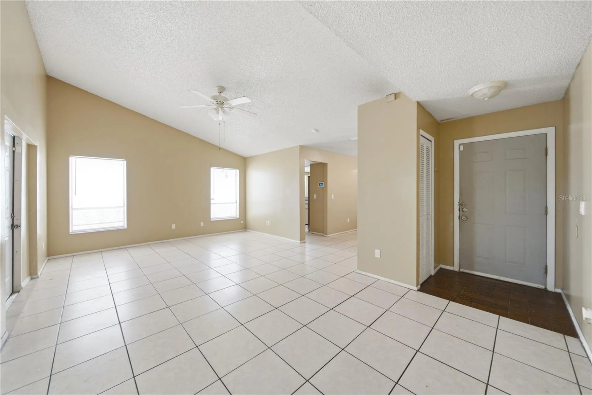 2248 Greenview Circle Orlando FL 32808