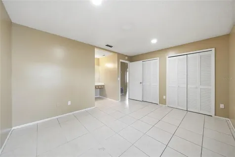 2248 Greenview Circle Orlando FL 32808