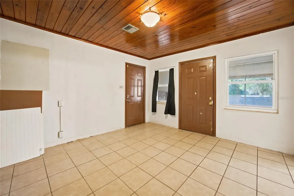 5762 S Agnew Road Belleview FL 34420