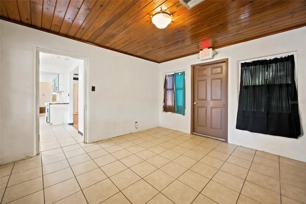 5762 S Agnew Road Belleview FL 34420