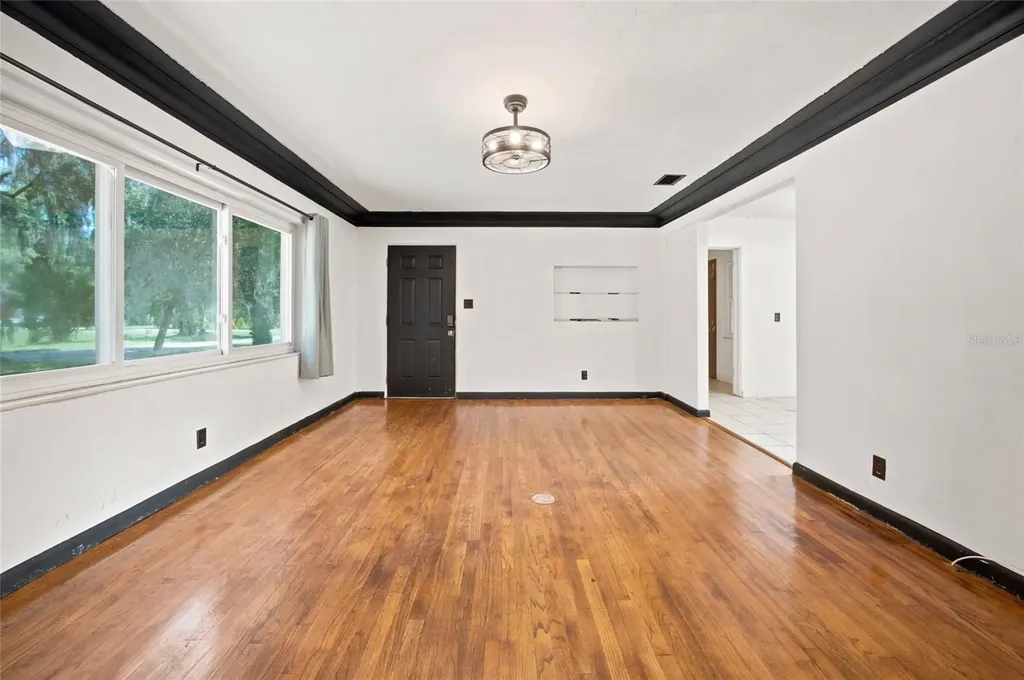 5762 S Agnew Road Belleview FL 34420