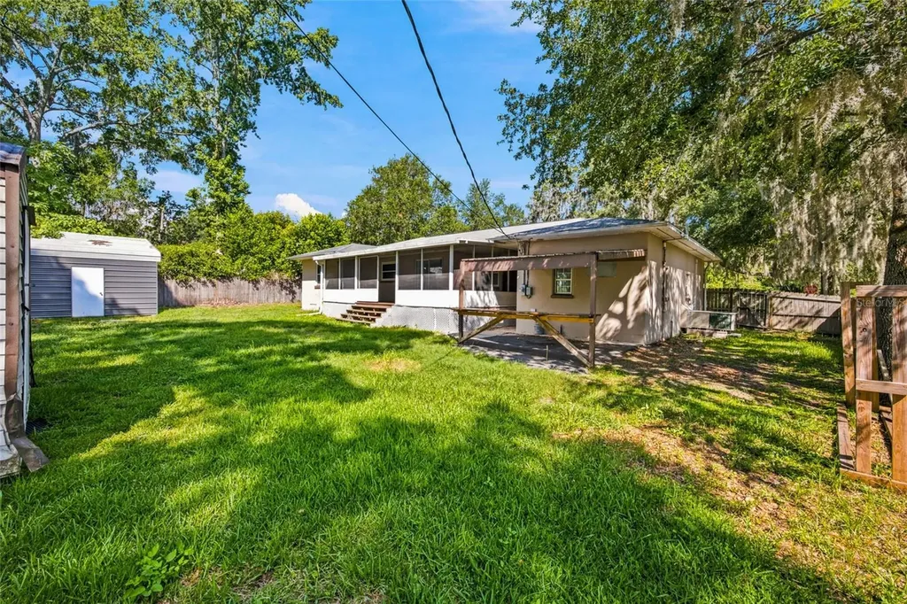 5762 S Agnew Road Belleview FL 34420