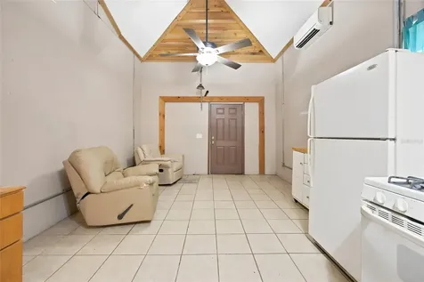 5762 S Agnew Road Belleview FL 34420