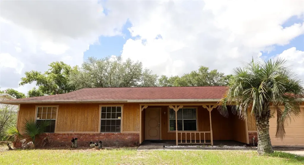66 Silver Lane Ocala FL 34472